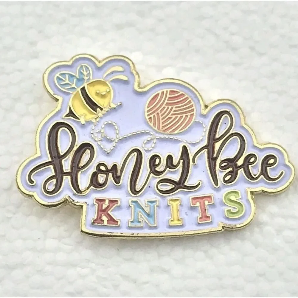 Honey Bee Knits Enamel Pin Brooch Gold Tone Vintage Bee Yarn Crafting Hobbyist